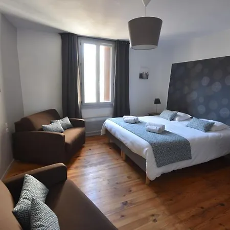 Hotell Restaurant La Calade *