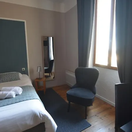 호텔 Restaurant La Calade *